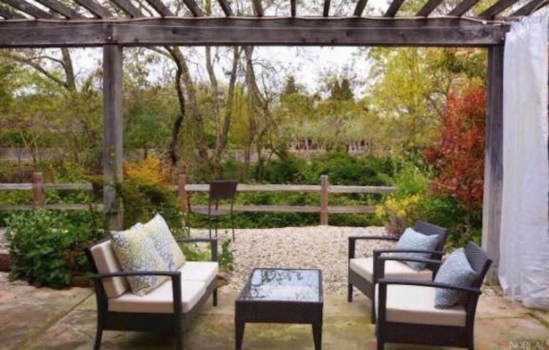 Photo of Patio Balcony in St. Helena