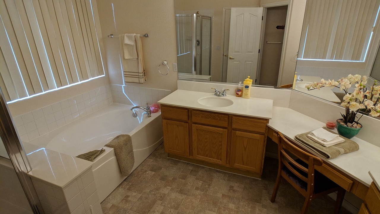 Photo of Bathroom in Silverado Ranch