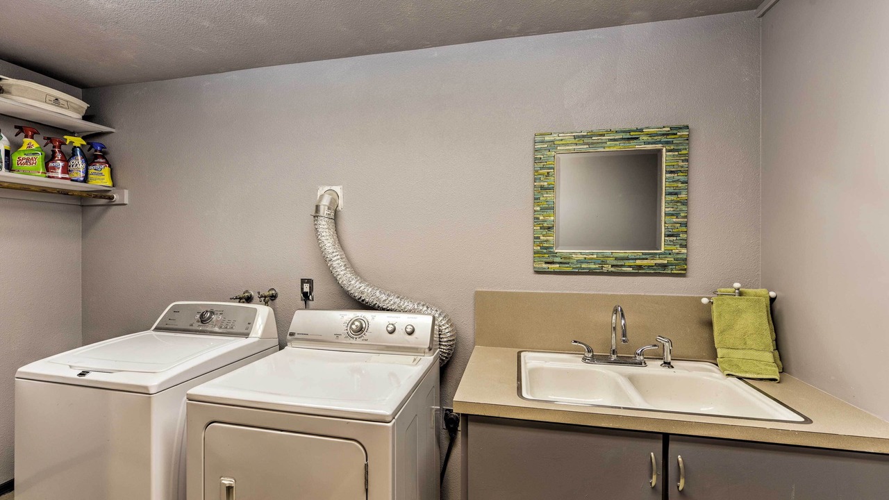 Photo of Bedroom in Crescent City