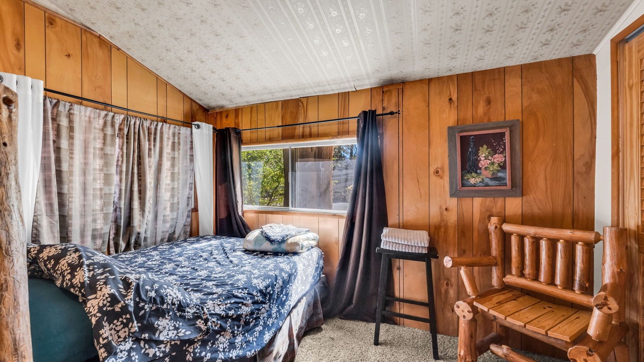 Photo of Bedroom in Peter Pan