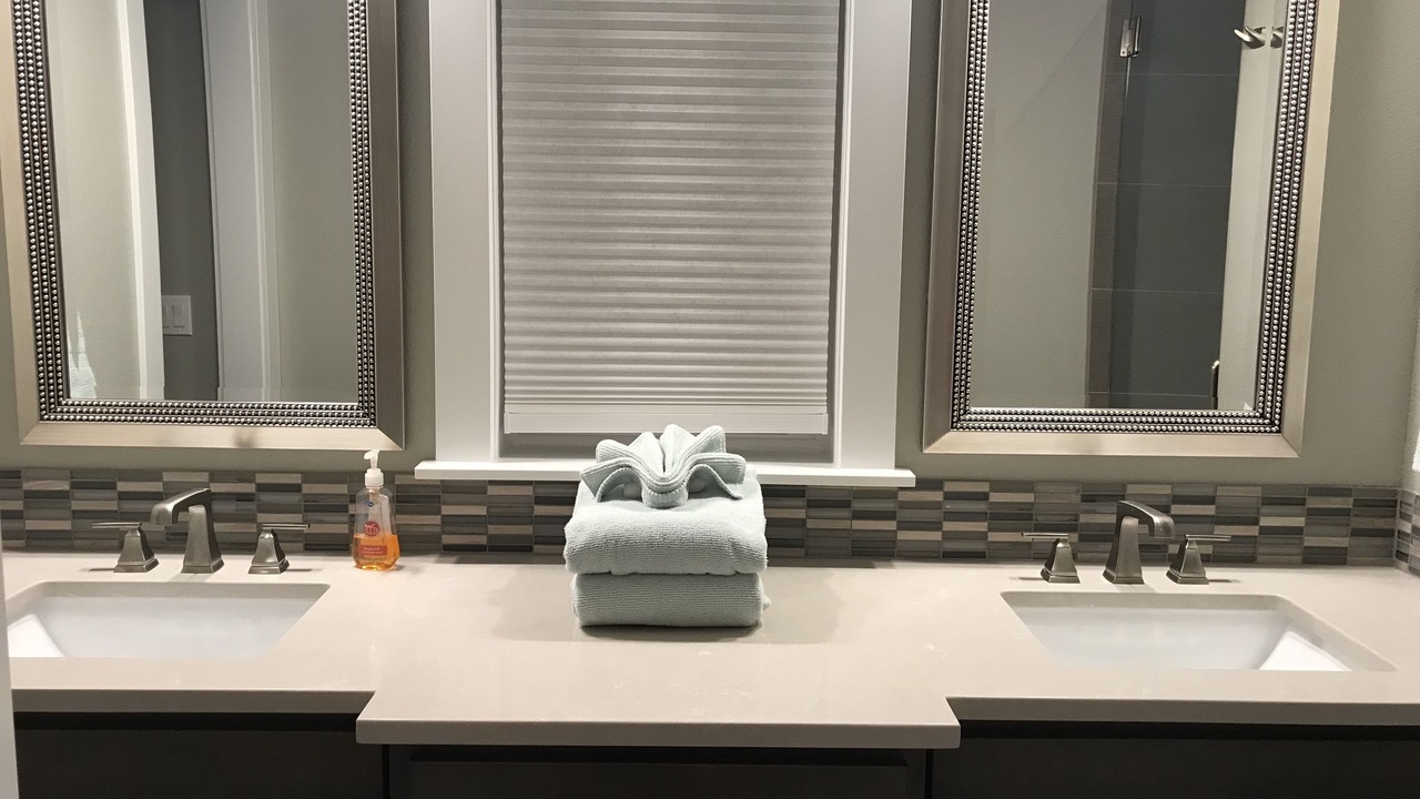 Photo of Bathroom in Rockaway Beach