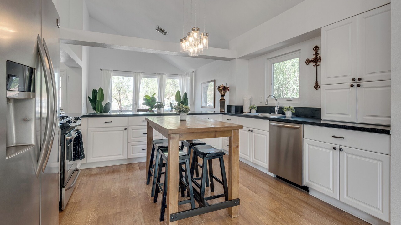 Photo of Kitchen in Green Valley