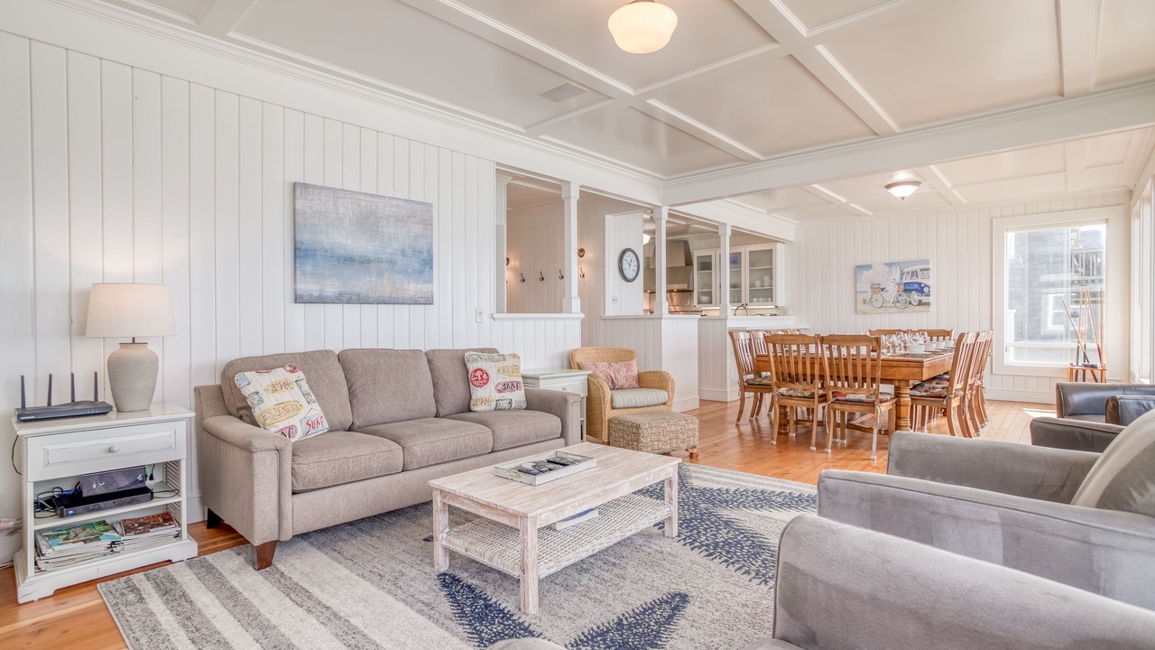 Photo of Livingroom in Lincoln Beach