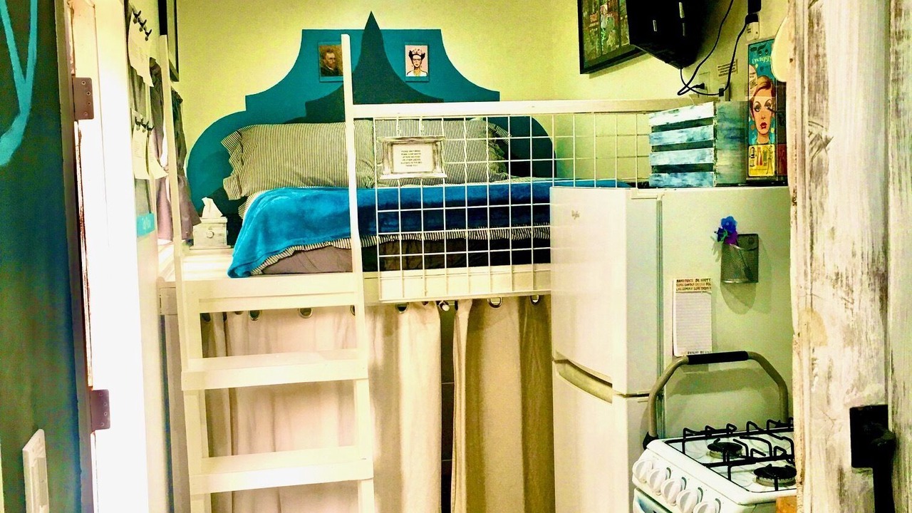 Photo of Bedroom in Hollywood