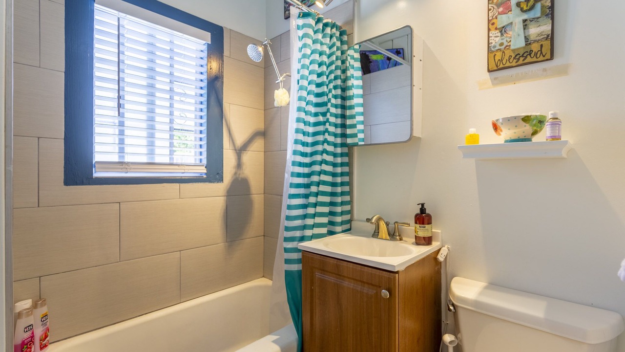 Photo of Bathroom in Ocean Beach