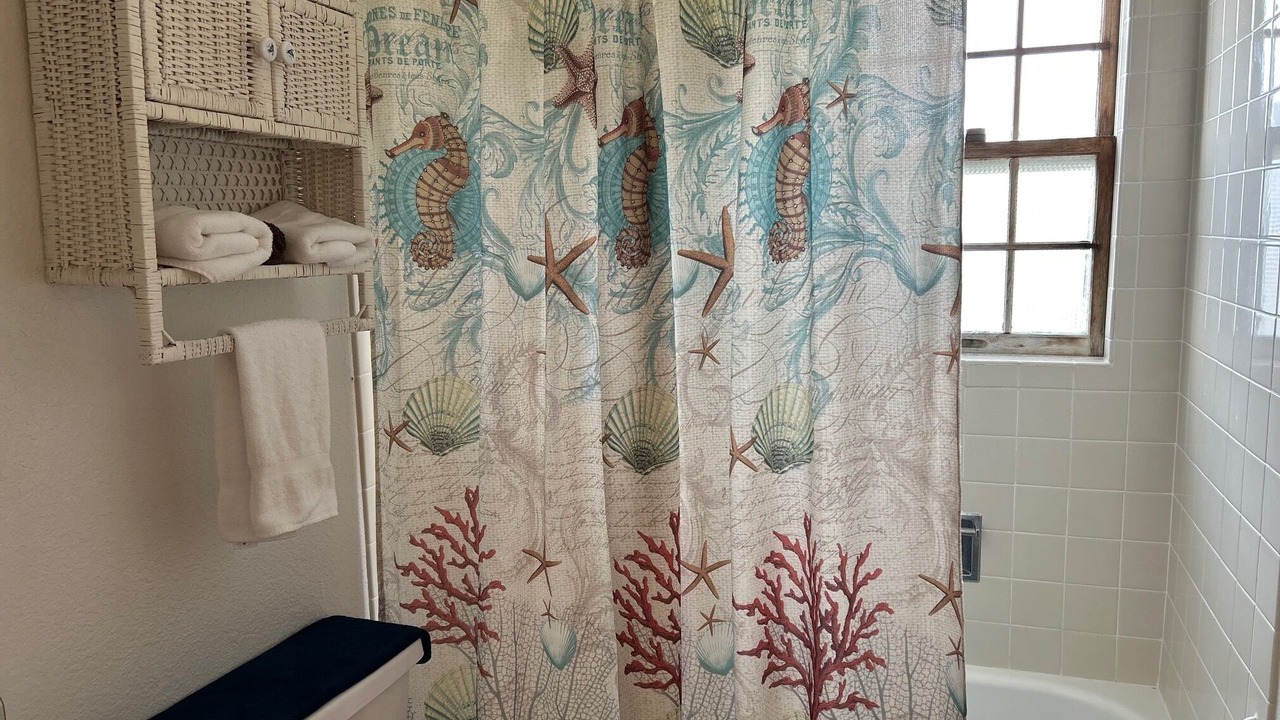 Photo of Bathroom in Bandon