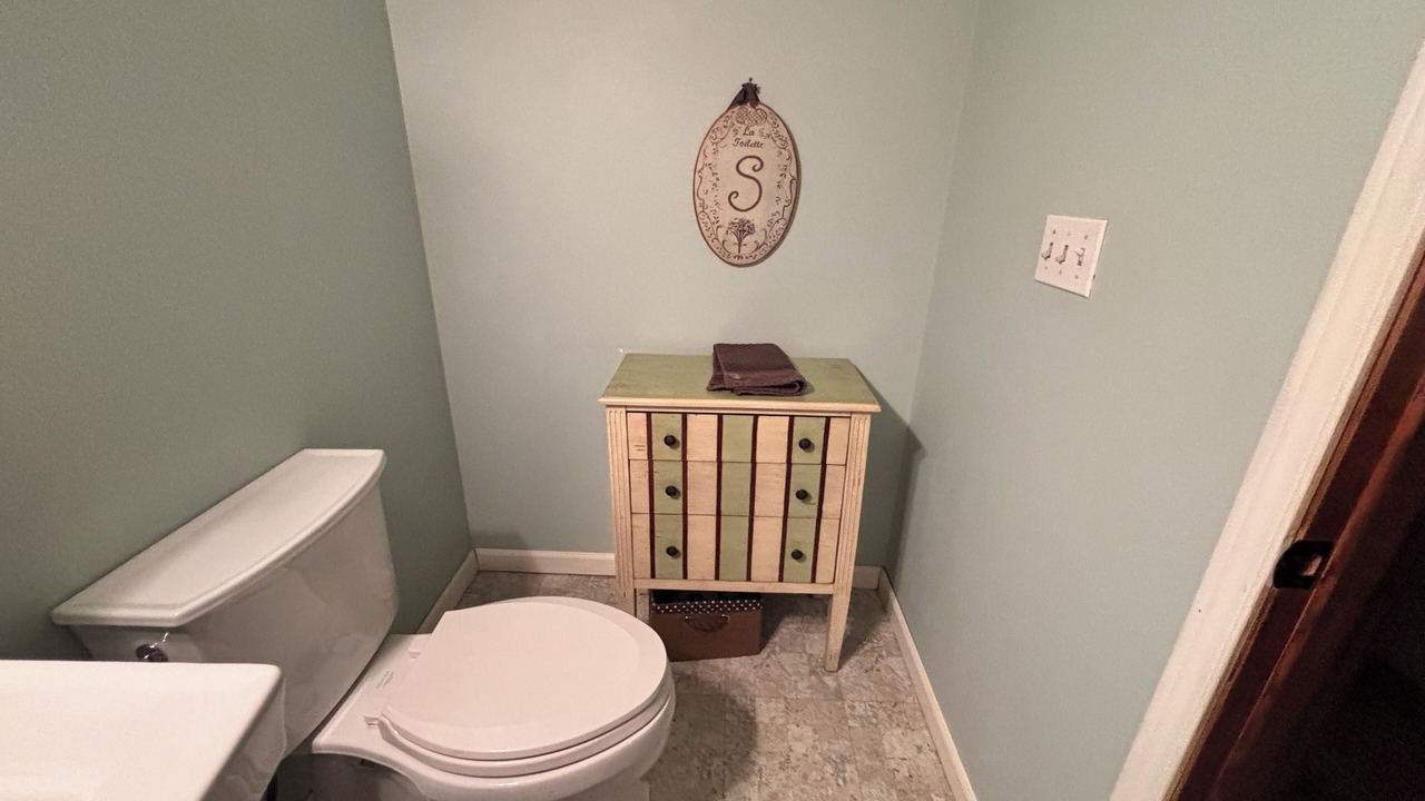 Photo of Bathroom in Fox