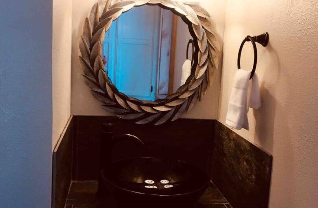 Photo of Bathroom in Sisters