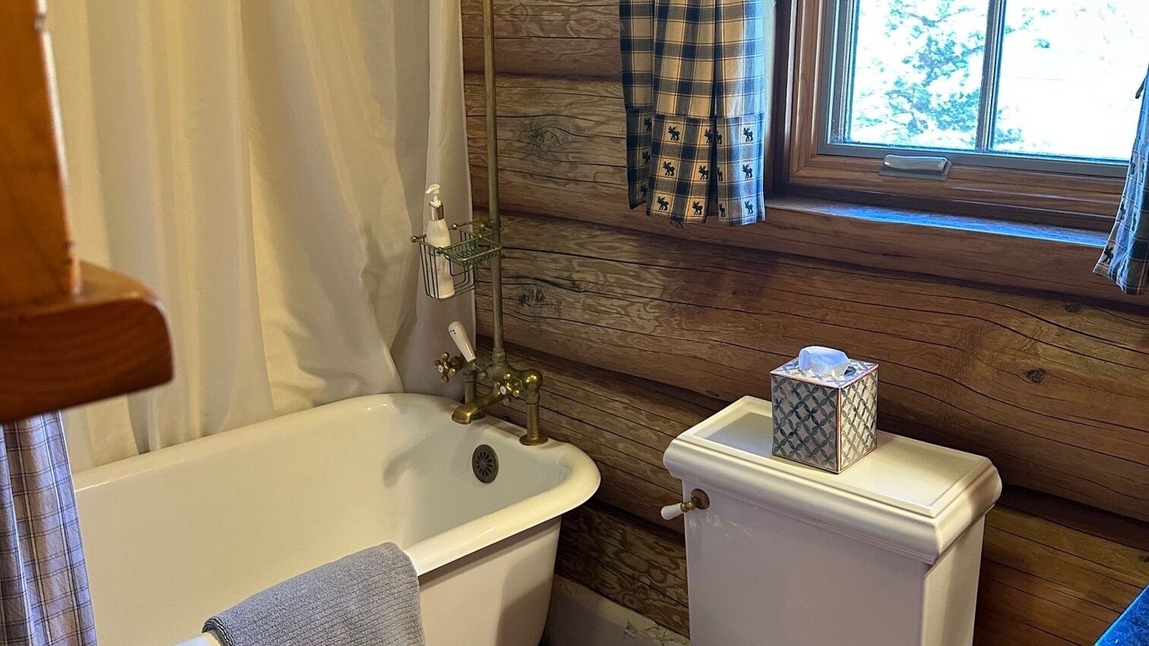 Photo of Bathroom in June Lake