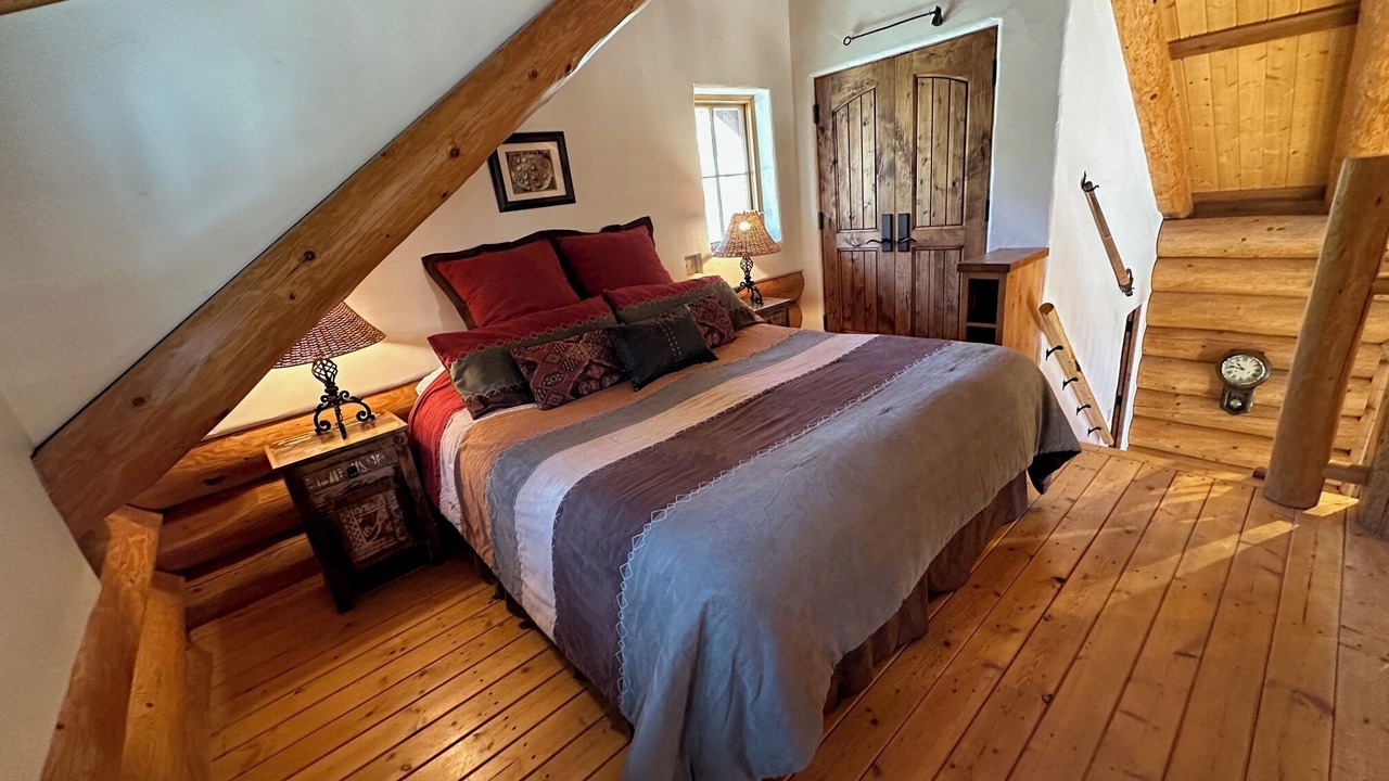 Photo of Bedroom in June Lake