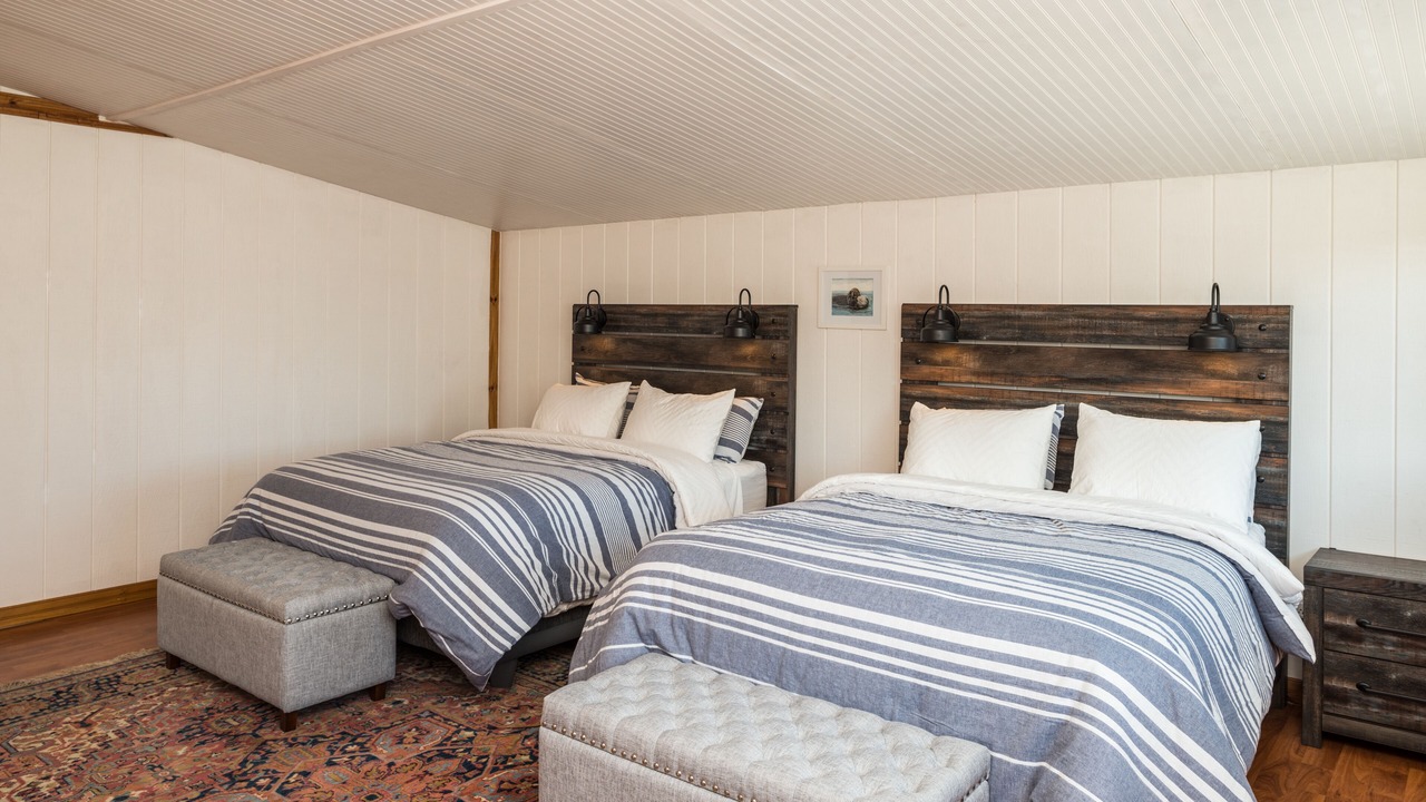Photo of Bedroom in Monterey