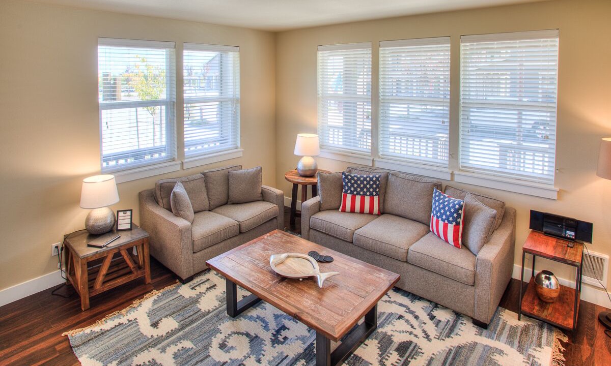 Photo of Livingroom in Ocean Shores