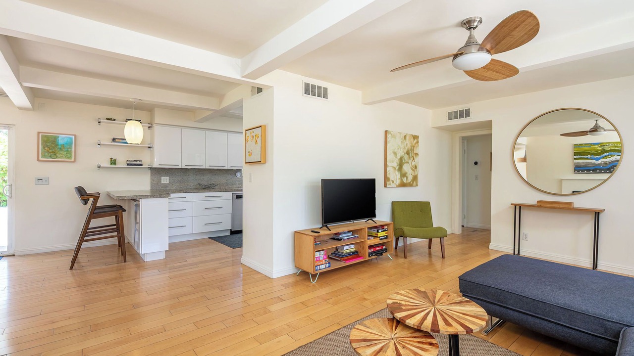 Photo of Livingroom in Tahquitz River Estates