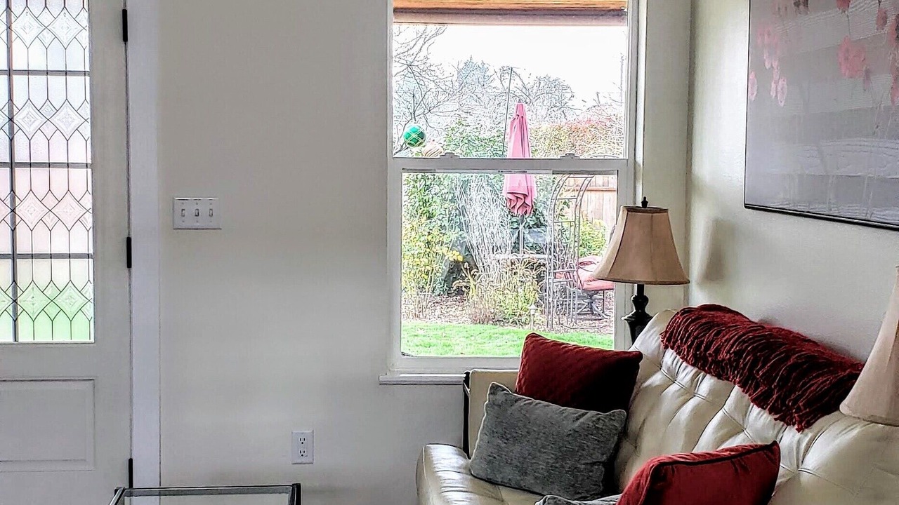 Photo of Livingroom in Silverton