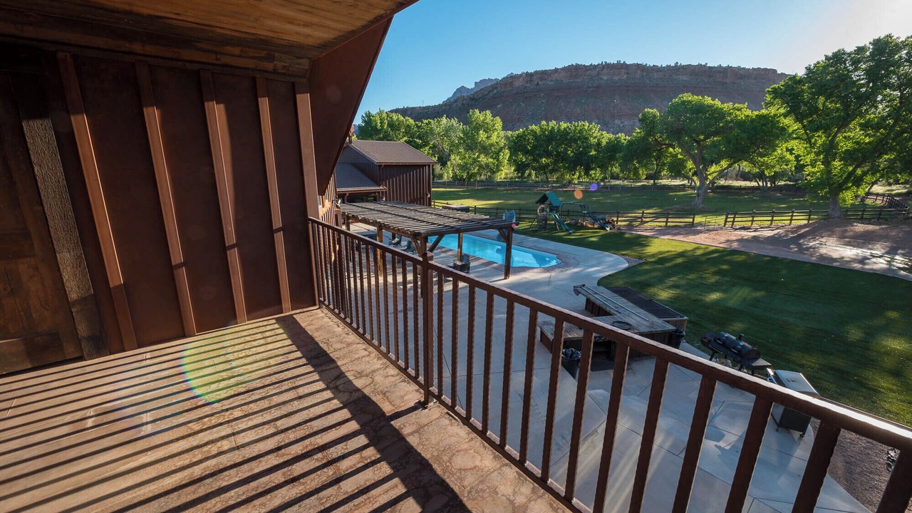 Photo of Patio Balcony in Zion National Park South Entrance