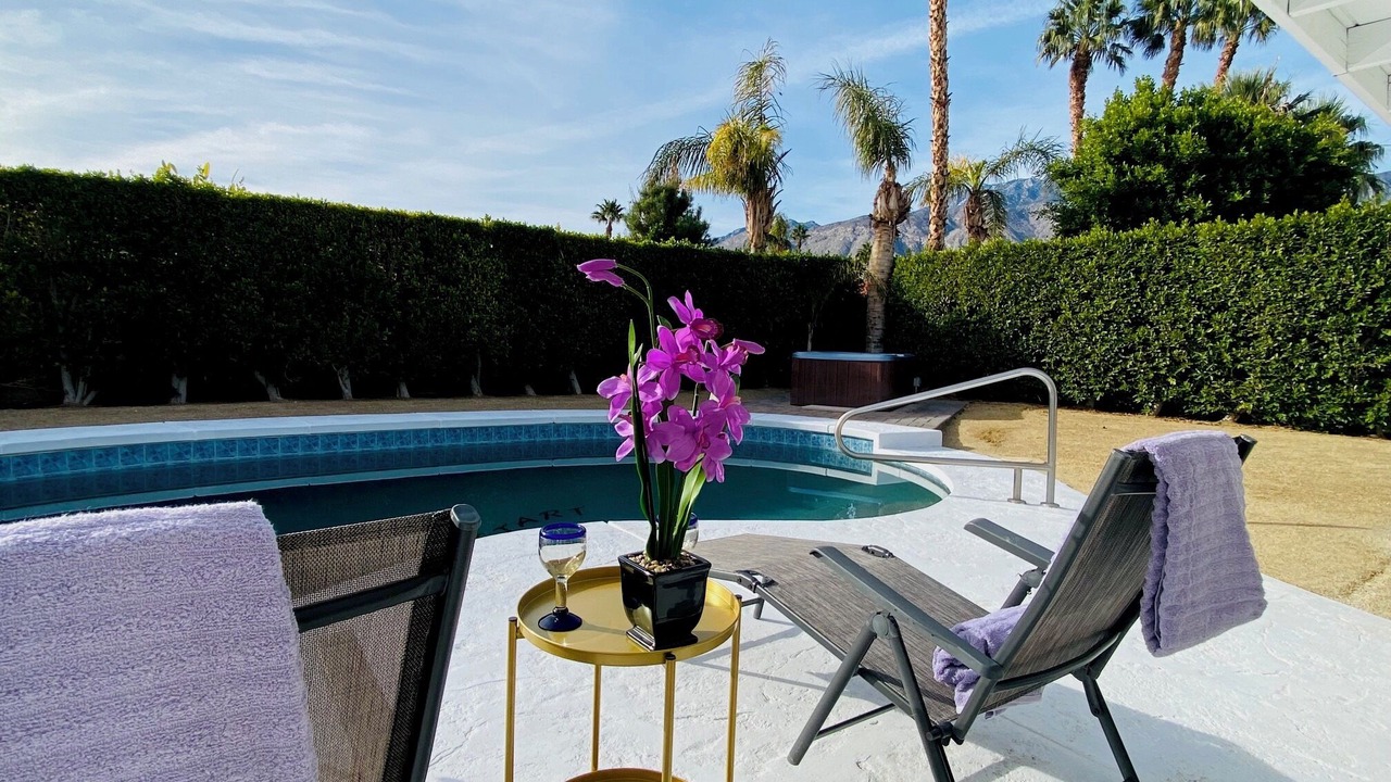 Photo of Outdoor in Desert Park Estates