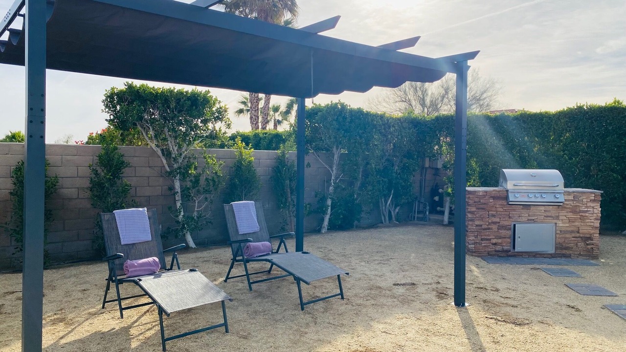 Photo of Outdoor in Desert Park Estates
