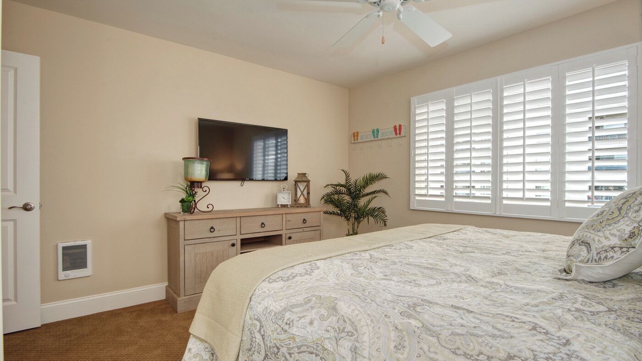 Photo of Bedroom in Townsite