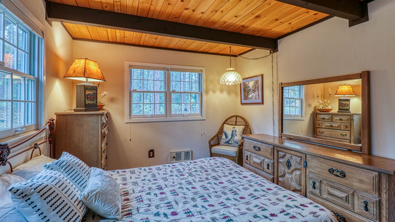 Photo of Bedroom in Arnold