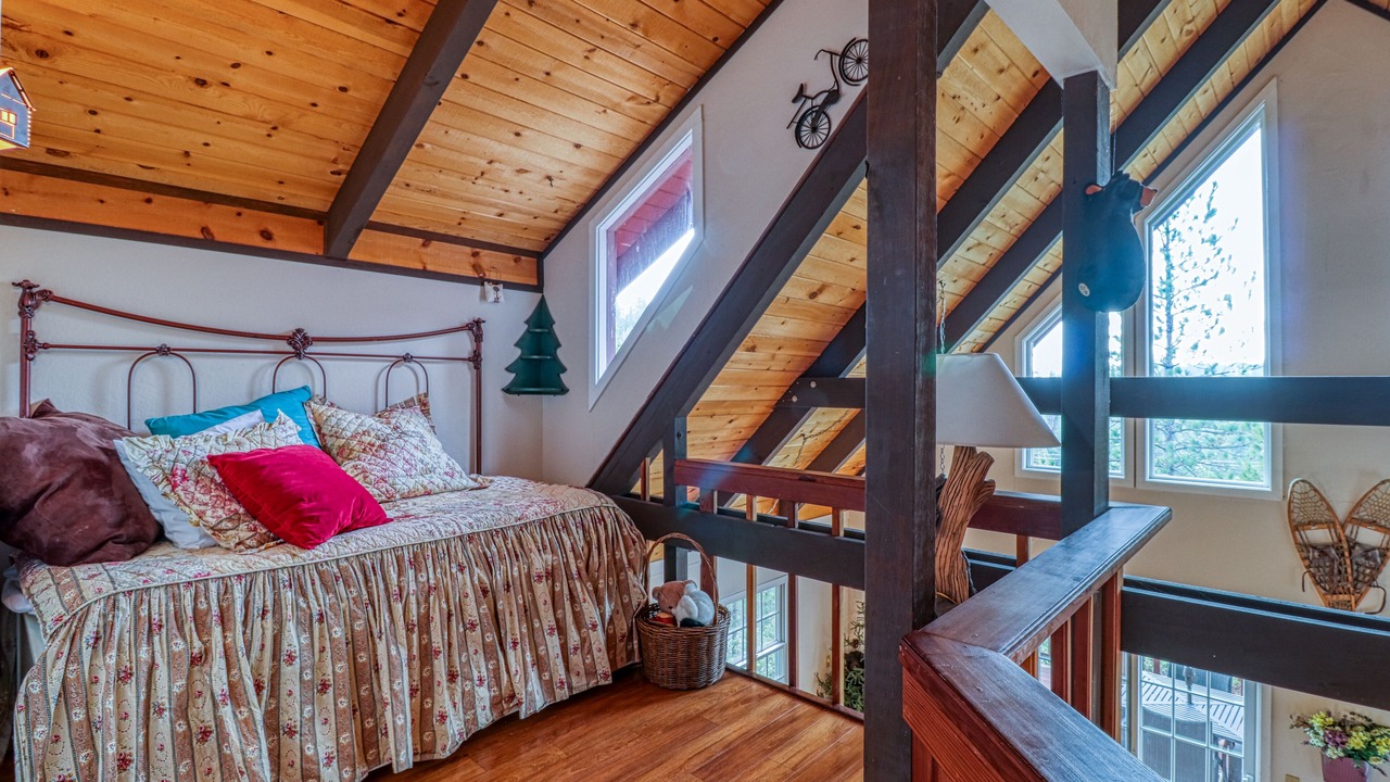 Photo of Bedroom in Arnold