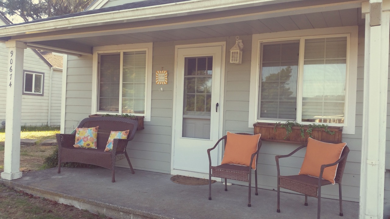 Photo of Patio Balcony in Sunset Beach