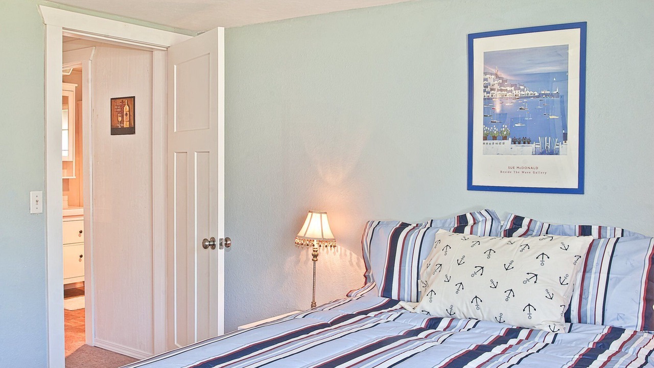 Photo of Bedroom in Oyehut-Hogans Corner