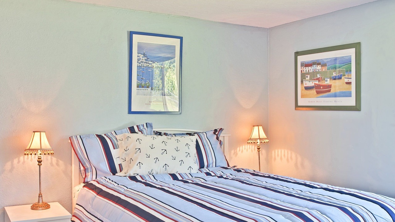 Photo of Bedroom in Oyehut-Hogans Corner