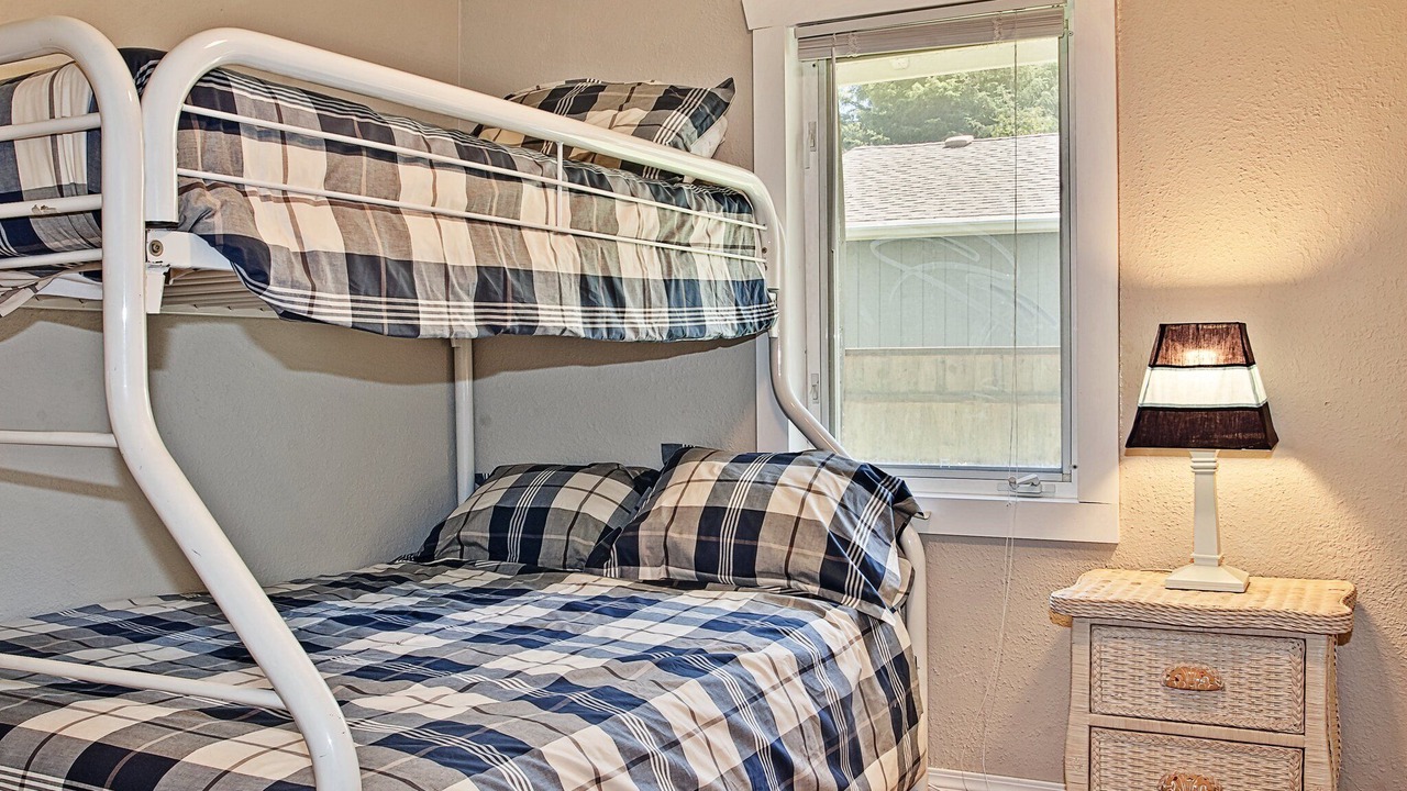 Photo of Bedroom in Oyehut-Hogans Corner