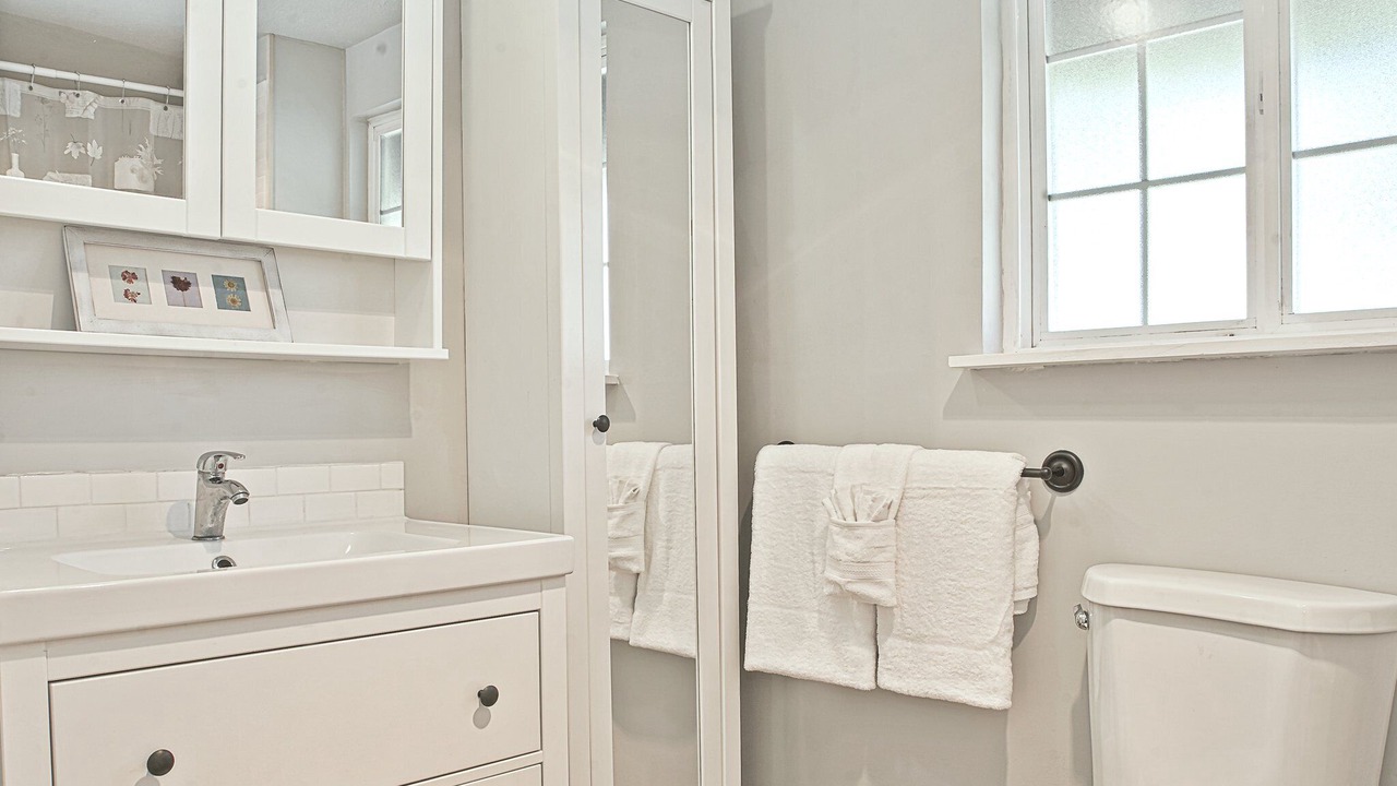 Photo of Bathroom in Oyehut-Hogans Corner