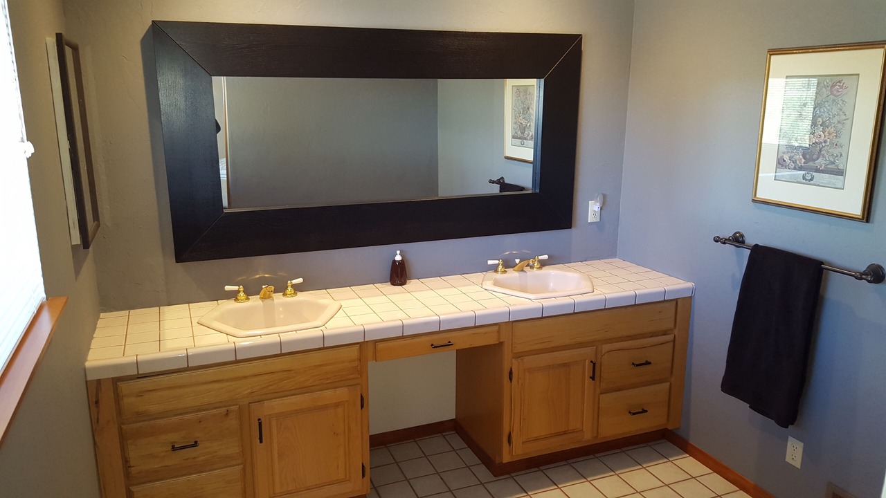 Photo of Bathroom in Julian