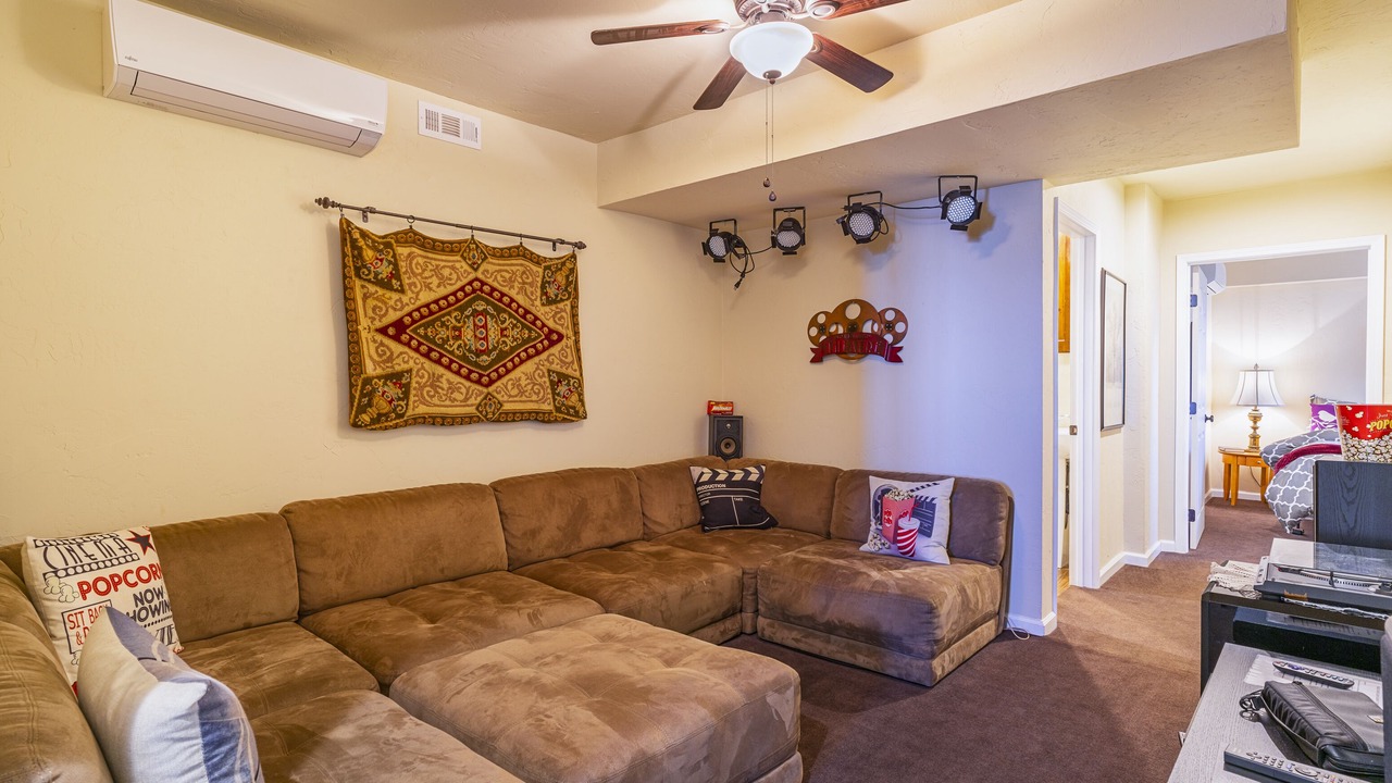 Photo of Livingroom in Julian