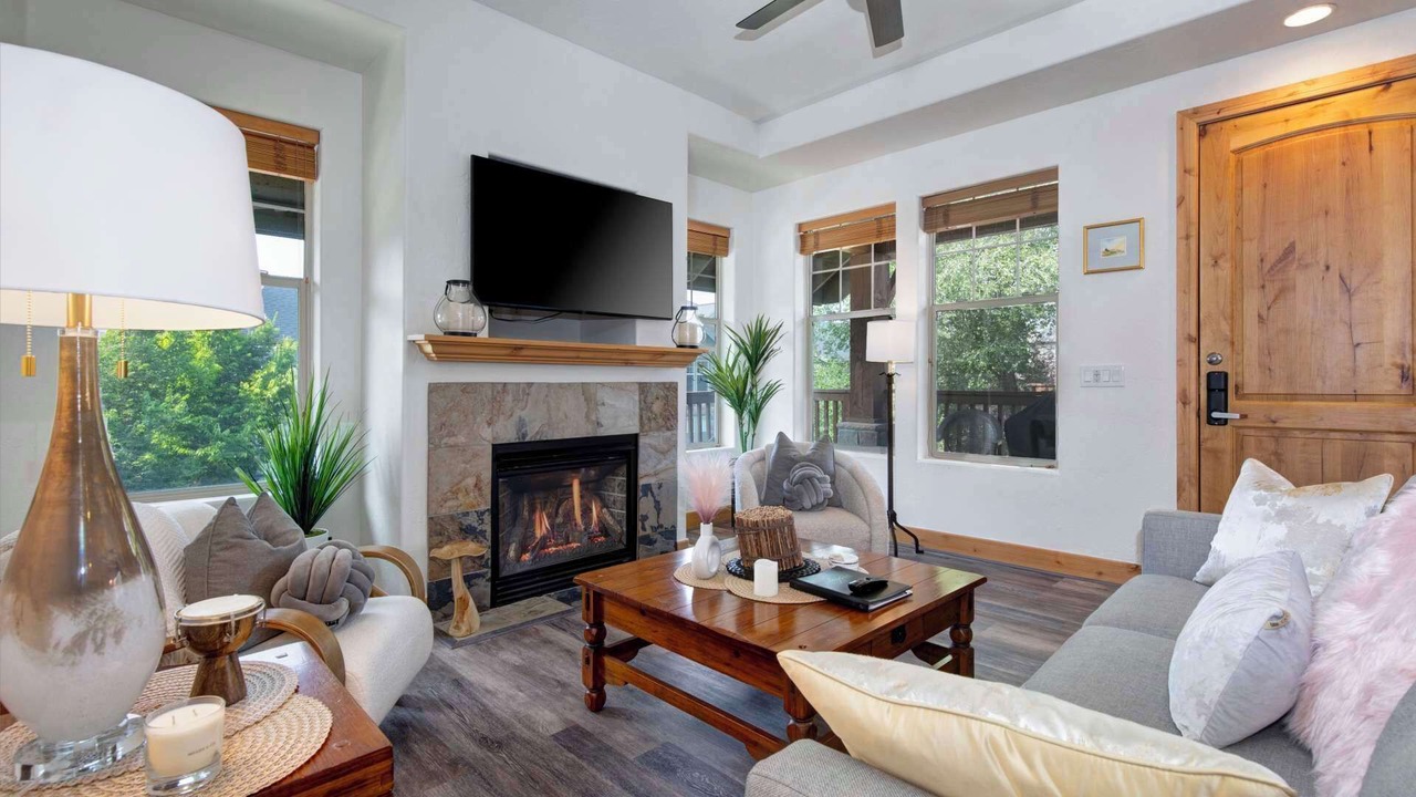 Photo of Livingroom in Kimball Junction