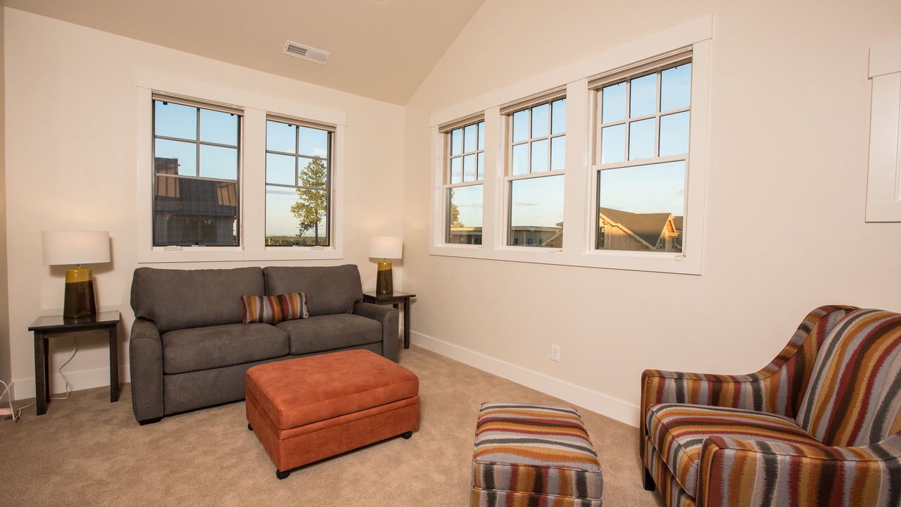 Photo of Livingroom in Bend