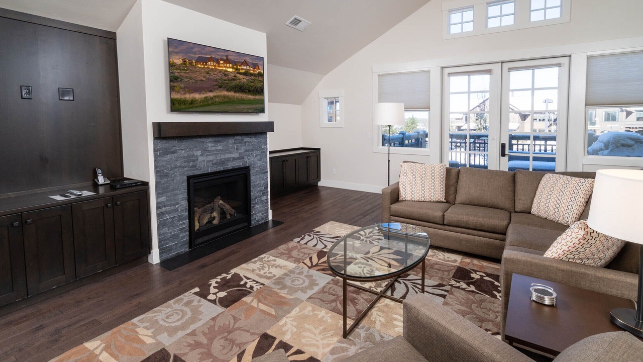 Photo of Livingroom in Bend