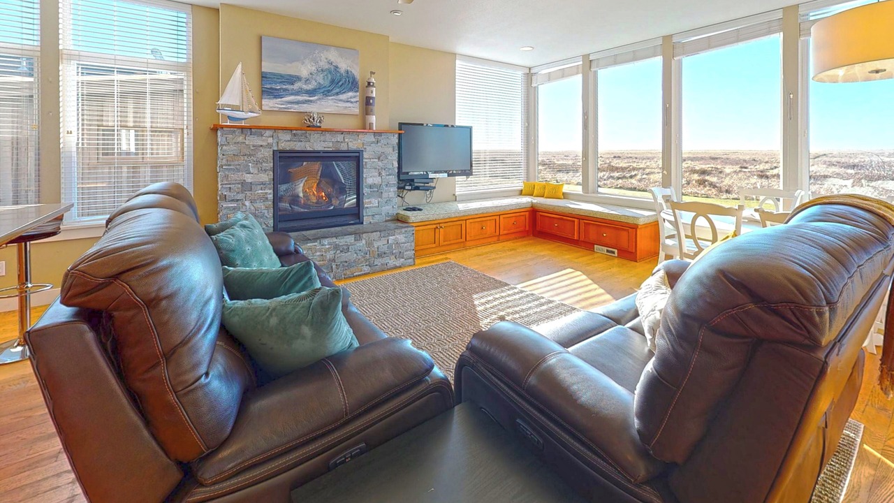 Photo of Livingroom in Gearhart