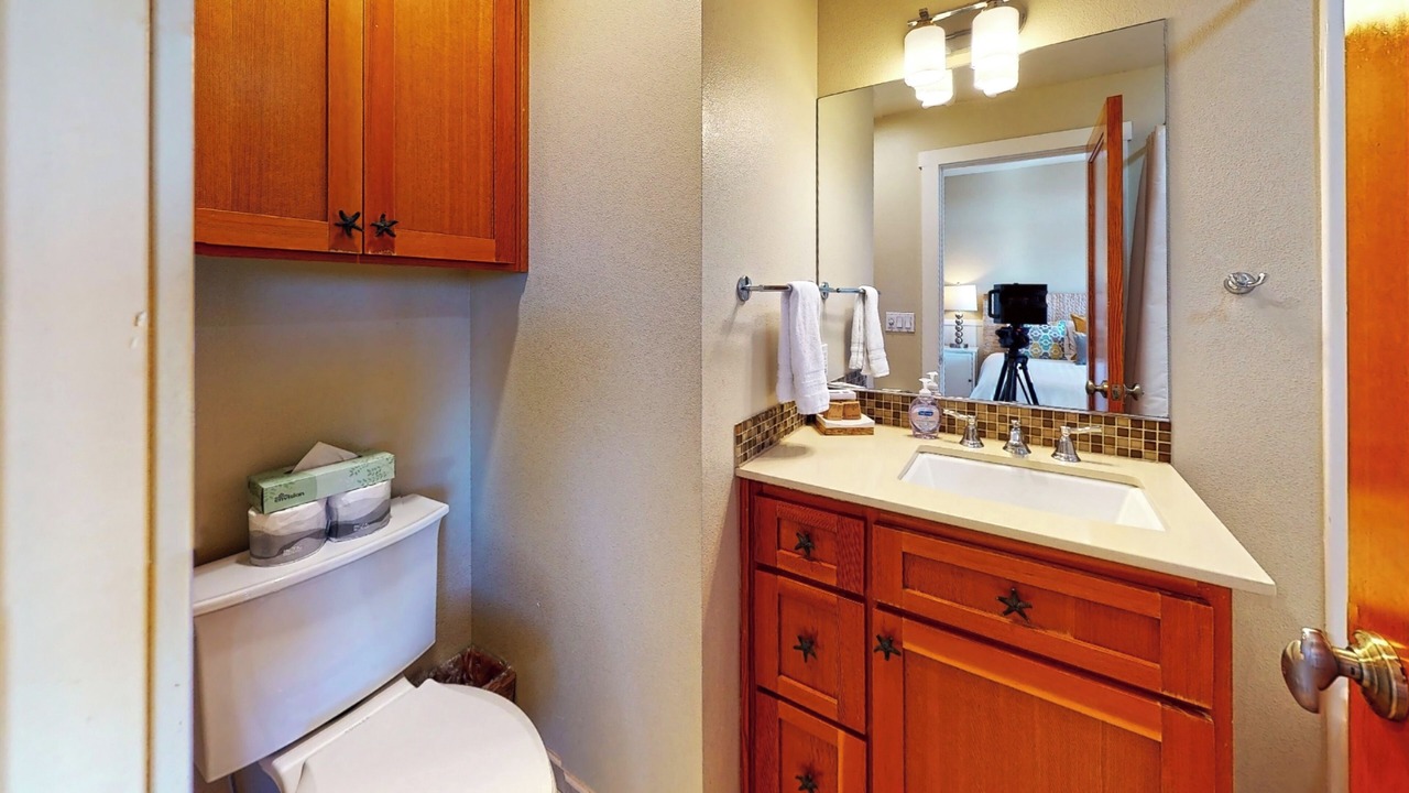 Photo of Bathroom in Gearhart