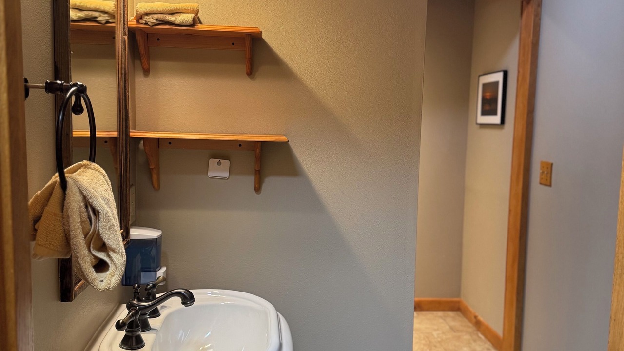 Photo of Bathroom in Bandon