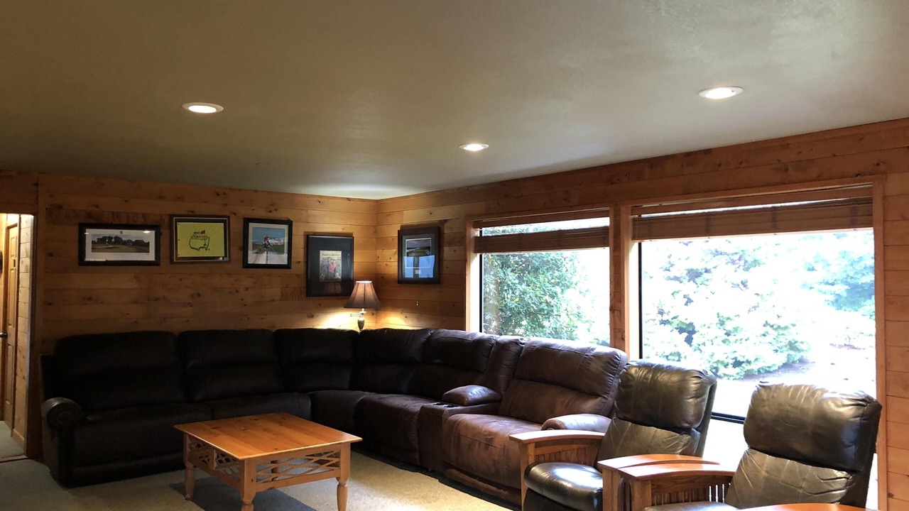 Photo of Bedroom in Bandon