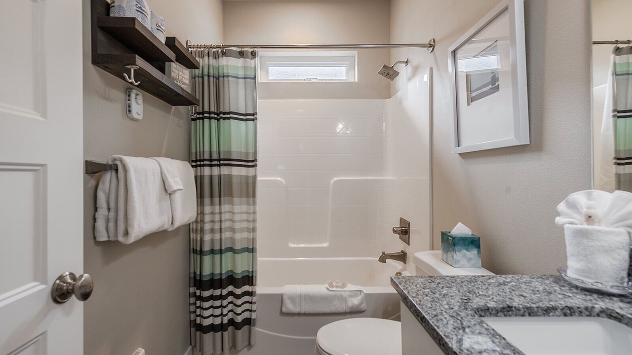 Photo of Bathroom in Ocean Shores