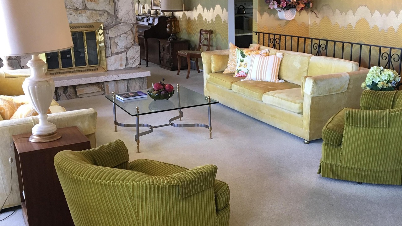 Photo of Livingroom in Northridge