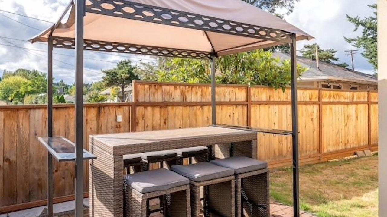 Photo of Outdoor in Milwaukie