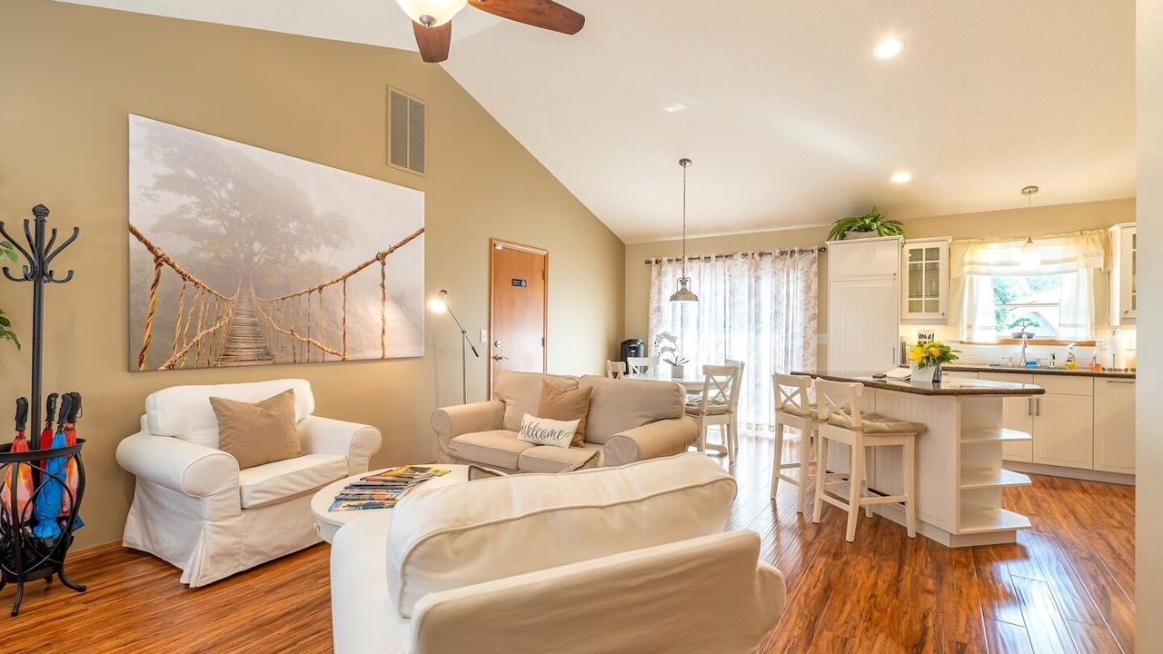 Photo of Livingroom in Milwaukie