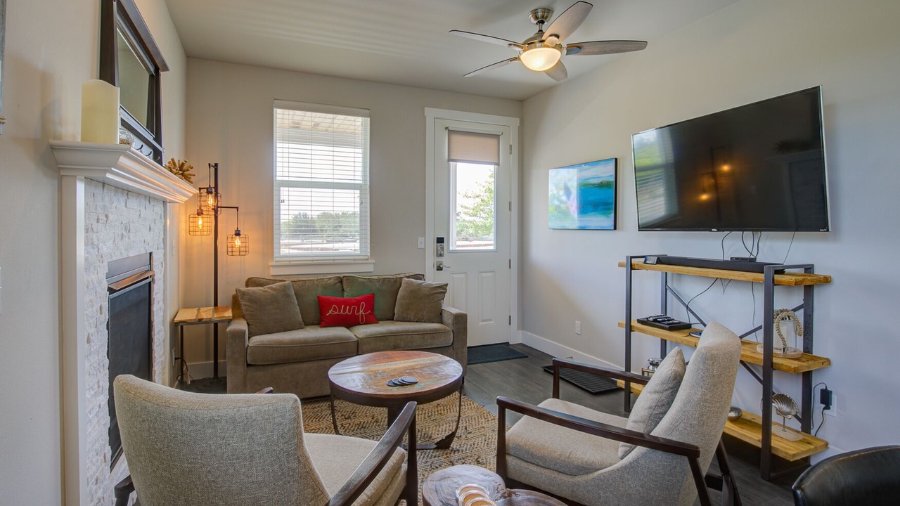 Photo of Livingroom in Ocean Shores