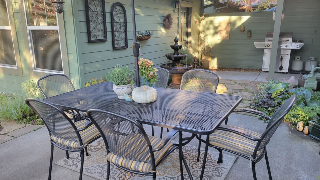 Photo of Outdoor in Southern Crossing