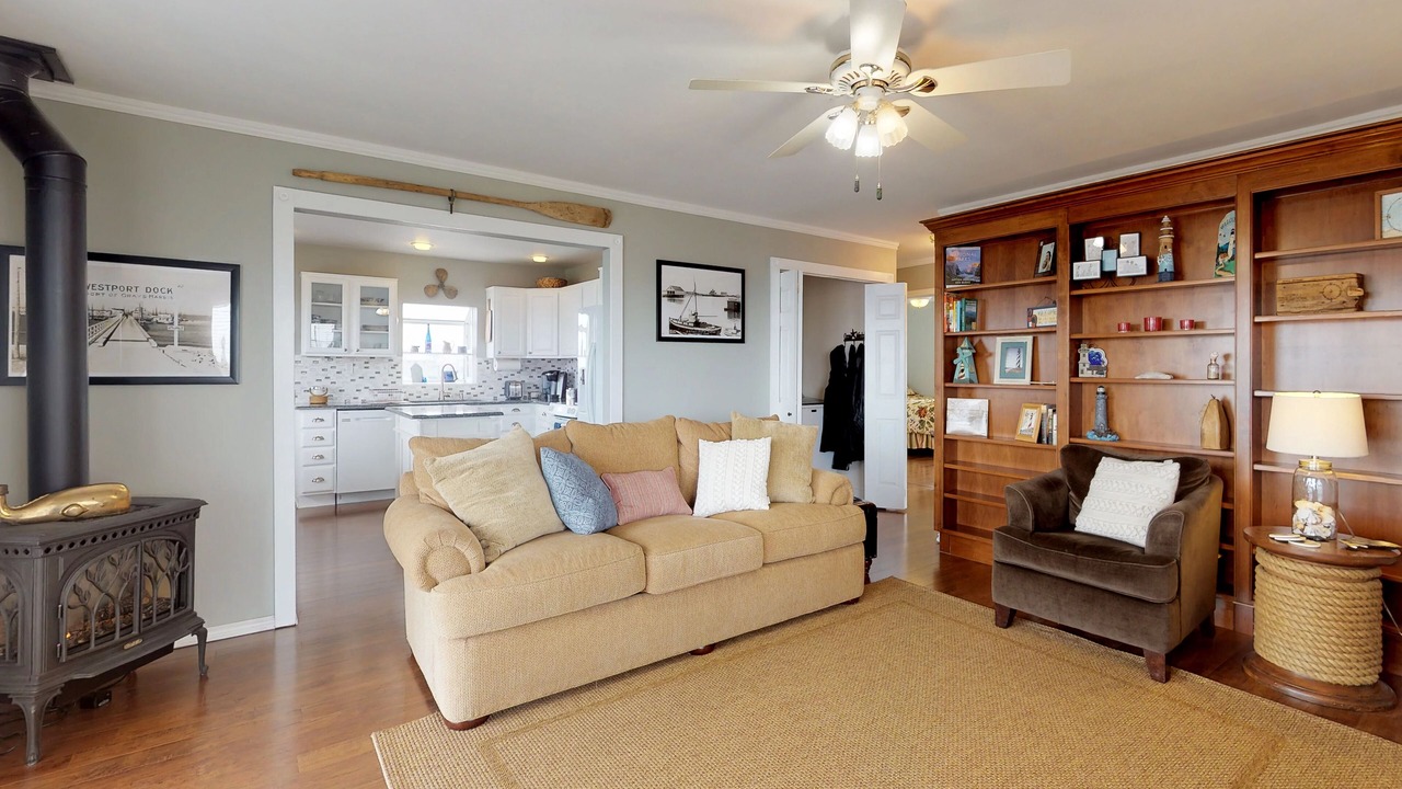 Photo of Livingroom in Westport