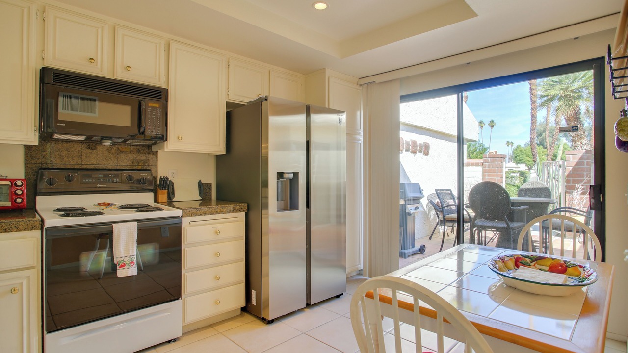 Photo of Kitchen in Cathedral City