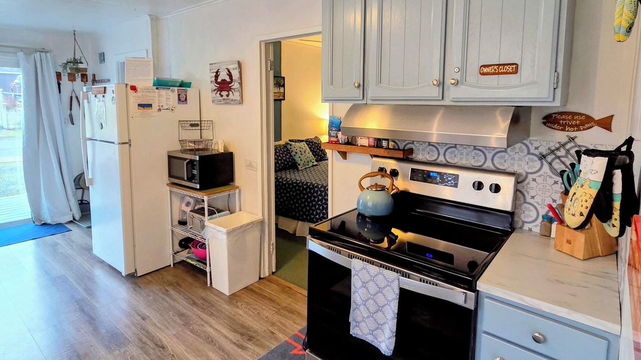 Photo of Kitchen in Rockaway Beach