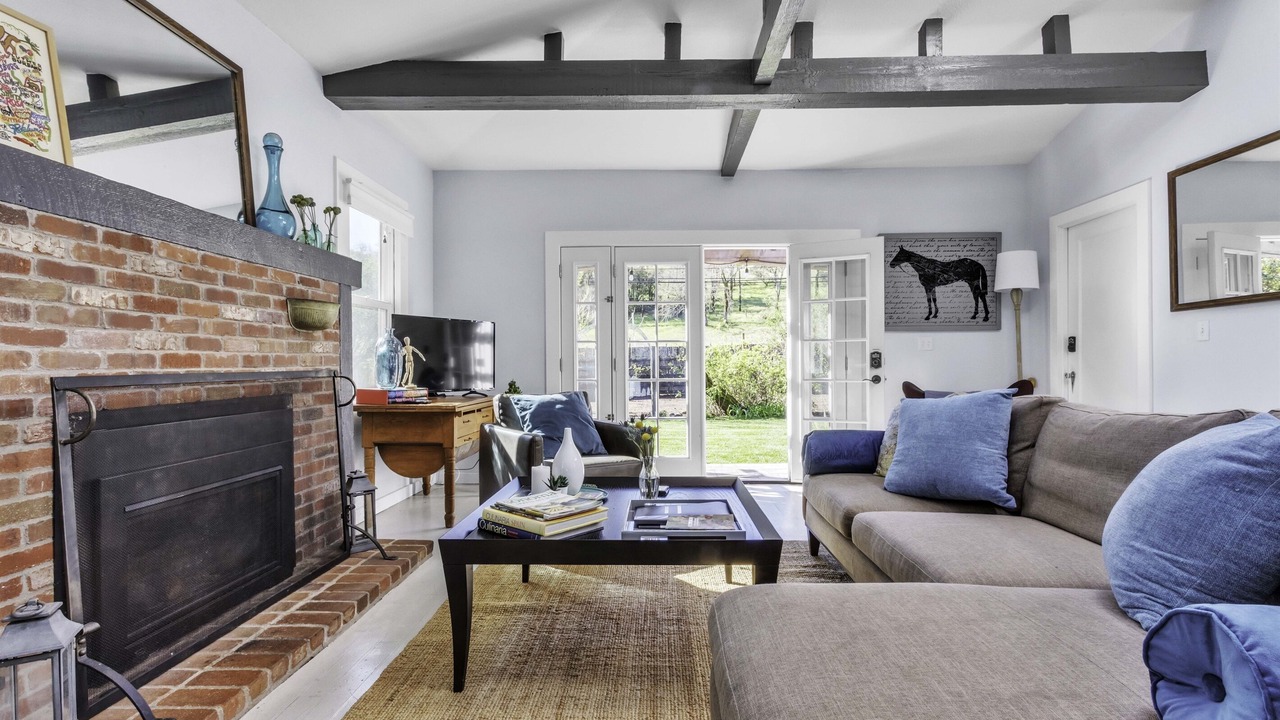 Photo of Livingroom in Santa Rosa