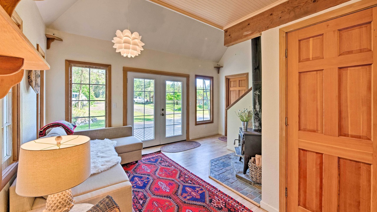Photo of Livingroom in Adelma Beach