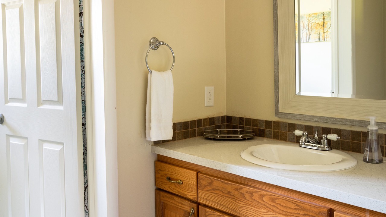 Photo of Bathroom in Overlook